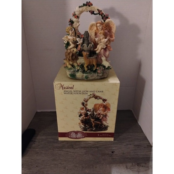 Classic Treasures Musical Angel W/Lamb & Lion Water Fountain